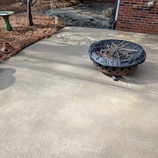 Expert-Concrete-Cleaning-and-Flagstone-Cleaning-Services-in-Gastonia-NC-Mold-and-Mildew-Removal-with-Affordable-Pressure-Washing 3